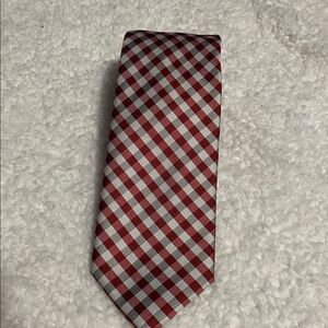 Chaps men’s tie 100% polyester red soft navy plaid NWOT